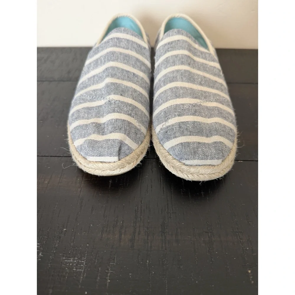 TOMS Blue/White Striped Canvas Espadrille Flats Size 7.5 Comfort Nautical Casual